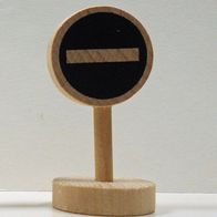 Borgmann - Figuren-Serie "Holzautos+Verkehrsschilder" --Figur Nr. 3