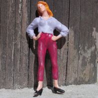 Figur, Frau in Hosen, 3, LGB, Spur G, 1:22,5