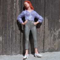 Figur, Frau in Hosen, 4, LGB, Spur G, 1:22,5