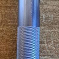 Neu! Mag Lite C-Cell 23634445 Handleuchte Taschenlampe Lampe Leuchte Farbe: Grau