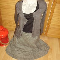 Outfit 2: Esprit Rock + Topshop Top+ Apart Cardigan NEU S