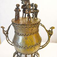 Kuduo-Behälter von den Ashanti-Völkern in Ghana, Bronze-gefäß für Goldstaub