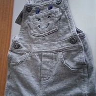 Kurze graue Latzhosen - Gr. 6 m - Carter`s