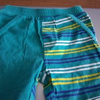 Gestreifte kurze Hosen - Gr. 68 - s. Oliver