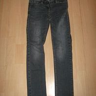 tolle Skinny - Jeans S. Oliver Gr.146/152 Auswascheffekt (1015)