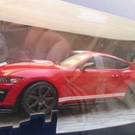 Solido Ford Shelby GT 500 rot 1:18 *