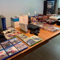 Konsolen Sammlung mit Spielen Nintendo Playstation Xbox