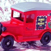 Lledo Promotional Model Dennis The Menace and Gnasher -The Beano Van Made in England