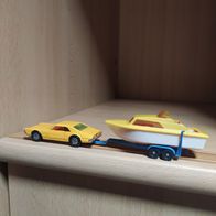 Siku Gespann V 297 : Oldsmobile Tornado V267 mit Bootsanhänger und Boot V333