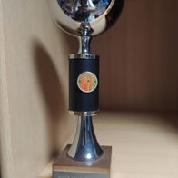 Pokal im Bogenschiessen : Halle Steinheim 1983
