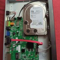 Grundig Netzwerk Videorekorder 4-Kanal GD GU-RN-AC8104P Überwachung Security