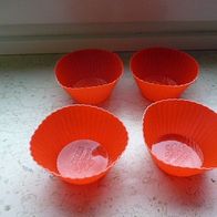 4 Muffinformen rot Kunststoff von Eckes Edelkirsch NEU
