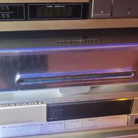Schöner Marantz DVD-Player silbern