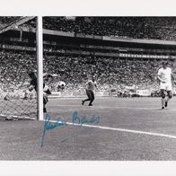 Fußball: Gordon Banks (1937-2019) - orig. sign. Großfoto