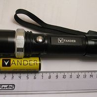 Taschenlampe Vander LED, 2500 Lumen, CREE T6 für einen Akku 18650