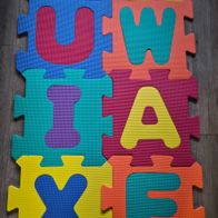 Spieleteppich Puzzlematten mit Buchstaben - 22 Teile, 29x29 cm