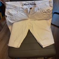 Weiße Bermuda in Gr. 40