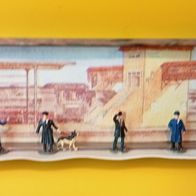 Merten 914 Spur N, 6 Bahnpersonal 1 Wachhund, schon recht selten, nagelneu, top