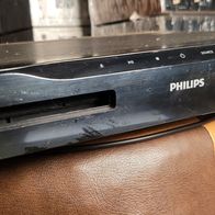 Philips Home Theater System HTS5582 für Bastler