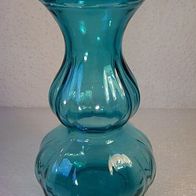 Alte, massive Turmalinblaue Vase * **