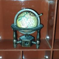 Mini-Bleistiftspitzer in Form eines Globus