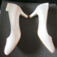 Miss Fiarucci Brautschuhe Pumps creme Gr. 8 / 42 - NEU