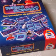 Wer weiß denn sowas - Quizspiel für die ganze Familie - Schmidt-Spiele - ab 8 Jahre