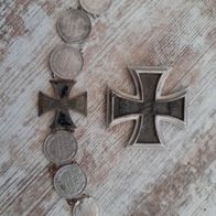 Ek2 mit patriotischer Münzkette