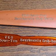 Alter DDR Brieföffner mit Lupe VEB Sport - Toto Berlin Vintage