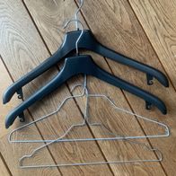 4er Set Kleiderbügel, teils Raumsparbügel, Hosenbügel