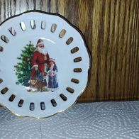 Gebäckteller mit Nikolaus-Motiv