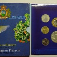 San Marino 2001 KMS mit 8 Münzen "1700 Jahre Republik" mit 5000 Lire !