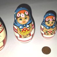 russische Steckpuppe Matroschka / Babuschka 5-tlg. Höhe 8,9 cm