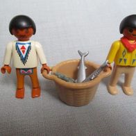 Playmobil Indianer 2 Kinder mit großem Korb und 3 großen Fischen