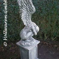 Steinguss Gartendeko Engel auf Sockel Steinfiguren Skulpturen Gartenfiguren 