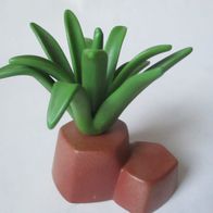 Playmobil Agave auf kleinem Felsen
