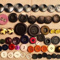 Konvolut Knopfen - 100 Stück