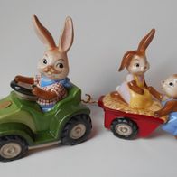 Goebel Ostern "Eine lustige Traktorfahrt" Gartenhasen 2014 Anhänger Heu Häschen NEU