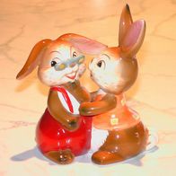 Goebel Ostern Hasen "Süße Küsse" 10,5 cm Liebespaar Romantische Liebe Süsse 2007 NEU