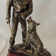 1 Hundesport Figur aus Resin Schutzdiensthelfer mit Hund II. Wahl Figurant