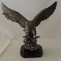 1 Siegesadler Adler Figur aus Resin ii. Wahl 23x25 cm (Ski Skispringen)