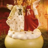 Goebel Engel "Himmelsduett" Engelpaar Spieluhr mit Musikwerk Rot-Grün Wintertraum NEU