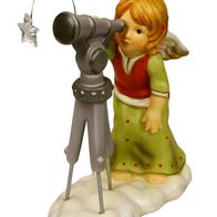 Goebel Engel mit Teleskop "Sternenhimmel" 14 cm Rot-Grün 2008 Winterzauber Sterne NEU