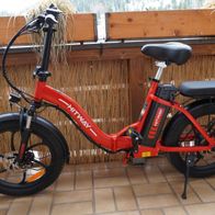 E-Bike Hitway Model BK6 Klapprad rot wie neu wenig Kilometer
