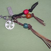 Brunotti Taschenschmuck Handyschmuck Schlüsselanhänger Hanfemblem Leder Perlen