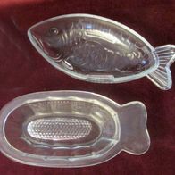 Omas Hausrat aus Glas * Apfelreibe & Schale für Fisch