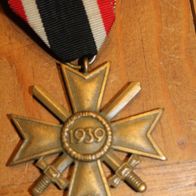 Original Kriegsverdienstkreuz mit Schwerter 2. Klasse m. Hersteller 31 (5)