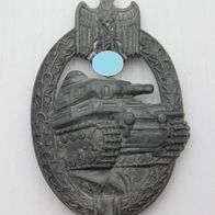 Original Panzerkampfabzeichen in Silber Hersteller AS