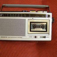 Micro-Radio-Rekorder "Sanyo"