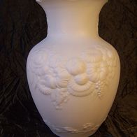 Kaiser Bisquit-Porzellan Vase - Design v. M. Frey